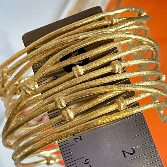 RIVKA FRIEDMAN 18K GOLD CLAD WRAPPED KNOTTED MINA CUFF WIDE STATEMENT BRACELET - Picture 2 of 9